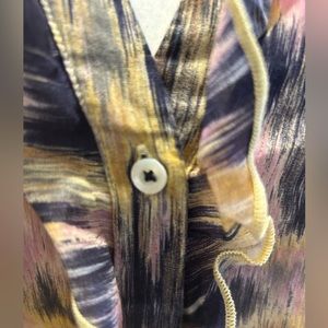 New Nic+Zoe ruffle button down shirt! 100% cotton size M.